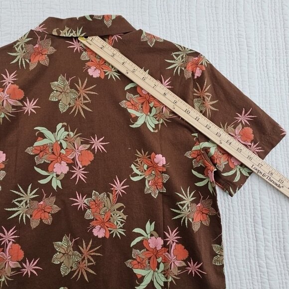 Billabong Hawaiian Shirt Women's S Brown Floral NEW Short Sleeve NWT MSRP $66 - Picture 14 of 16